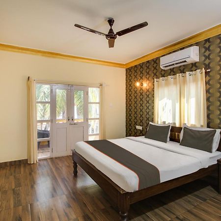 Collection O Romeos Place Baga Beach Hotel Calangute Exterior photo